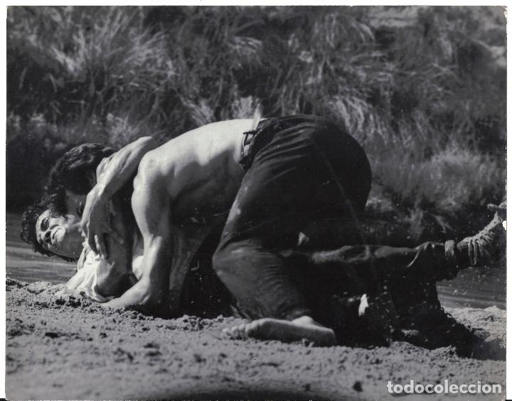 Cin&eacute;ma: F34443 MANOLO ZARZO LOS GOLFO CARLOS SAURA FOTO B/N ORIGINAL ESPA&Ntilde;OLA FOTOGRAFO JULIO S. CABALLERO