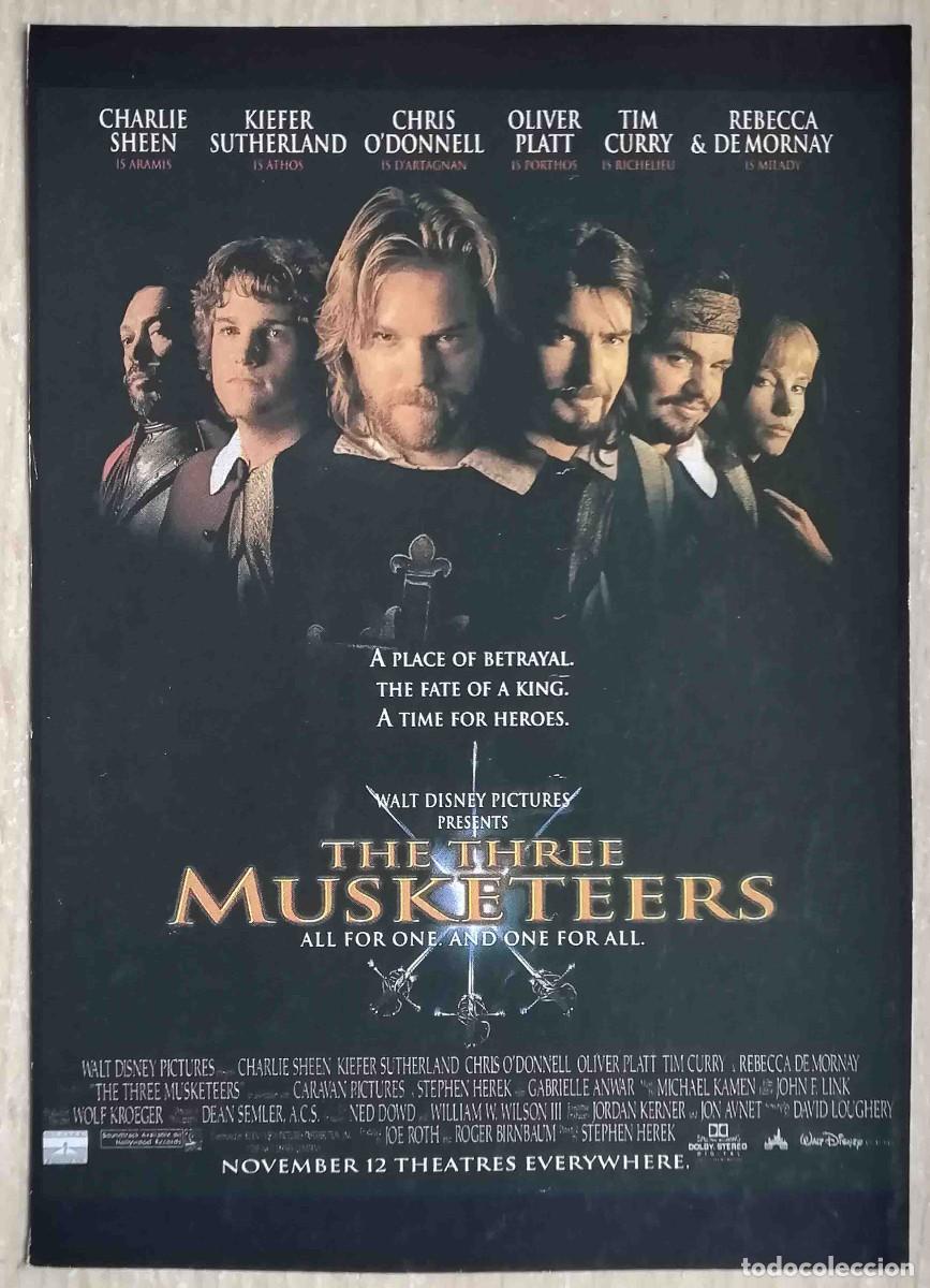 Cine: Los tres mosqueteros. 1993 (Charlie Sheen, Kiefer Sutherland) Programa de mano revista acci&oacute;n
