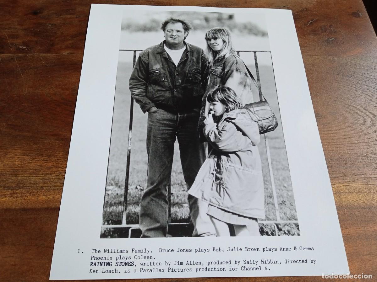 Kino: Lloviendo piedras raining stones - Bruce Jones, Julie Brown - Foto original B/N Alta 1993