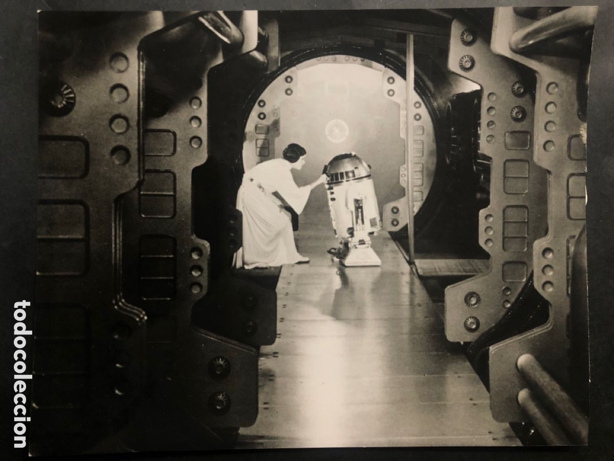 Cine: Foto original la guerra de las galaxias Star Wars.Carrie Fisher y Kenny Baker R2-D2