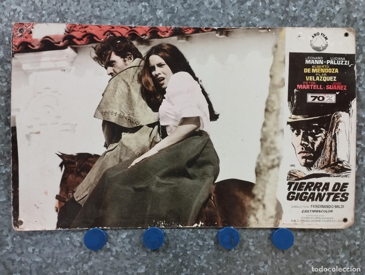 Cinema: TIERRA DE GIGANTES. LEONARD MANN, PILAR VELAZQUEZ. FOTOCROMO DE CARTON