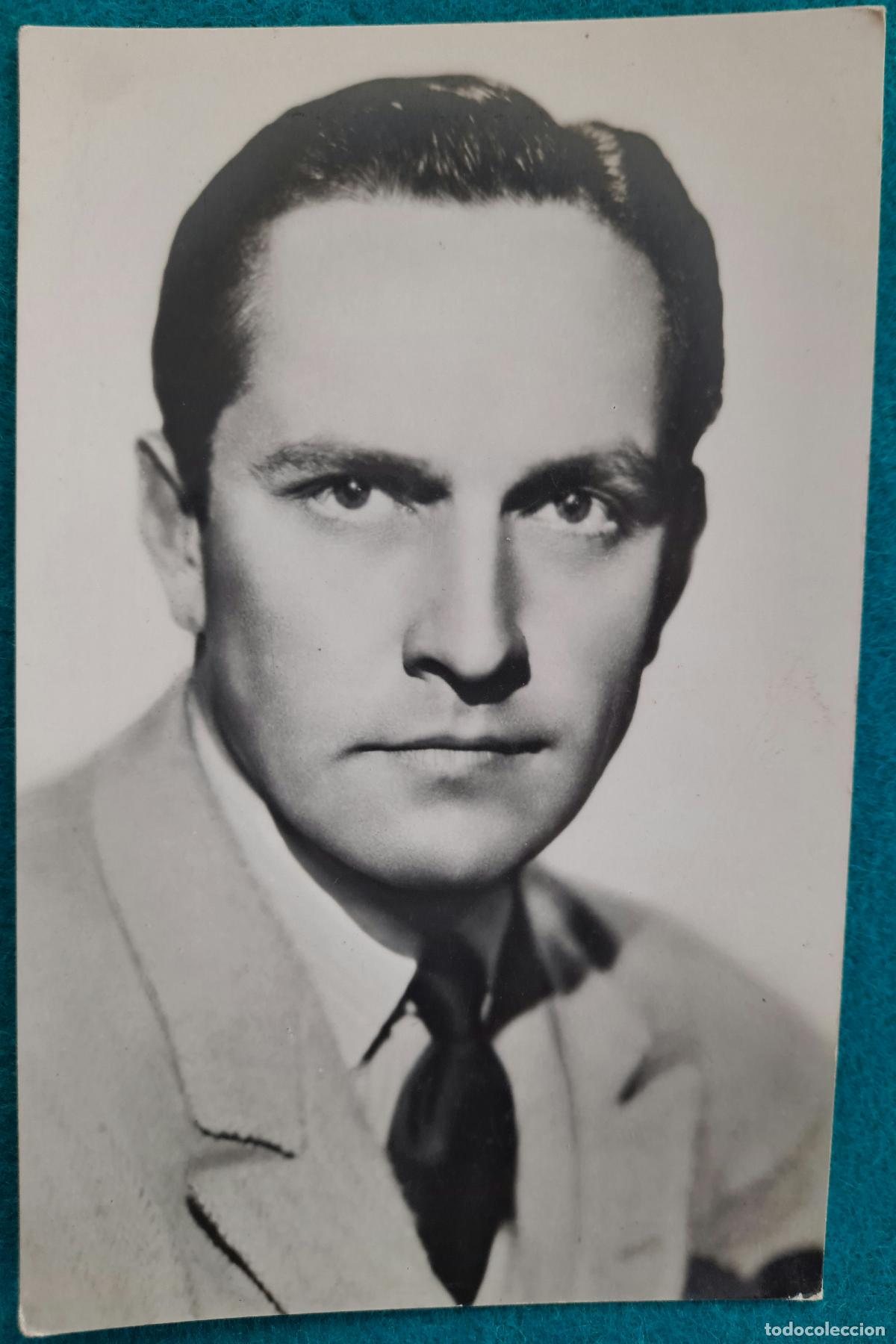 Cinema: RW POSTAL ARTISTA CINE ACTOR FREDERICH MARCH PA43