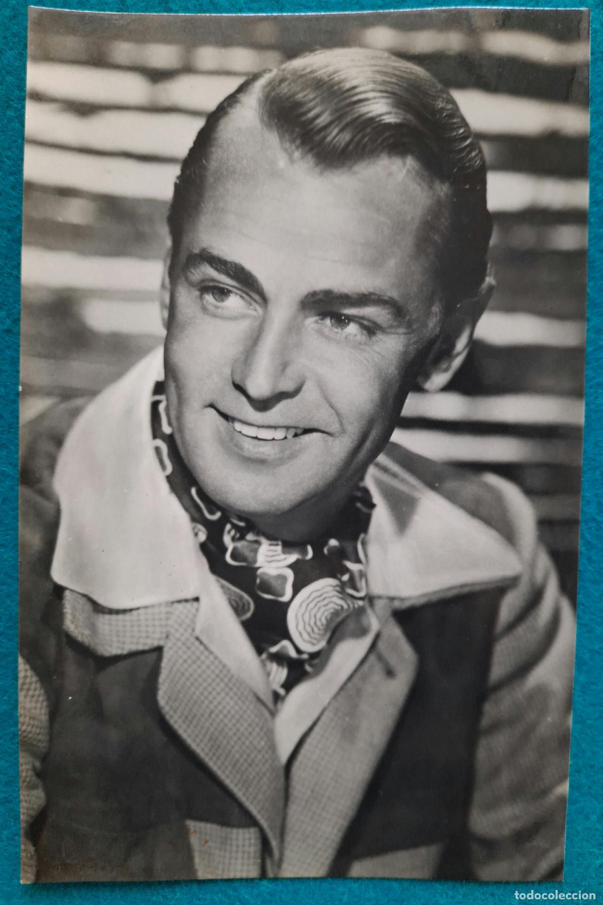 Cine: RW POSTAL ARTISTA CINE ACTOR ALAN LADD PA93