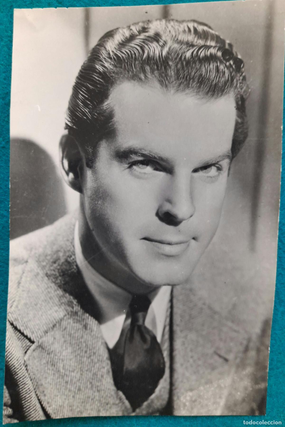Cine: RW POSTAL ARTISTA CINE ACTOR FRED MAC MURRAY PA97