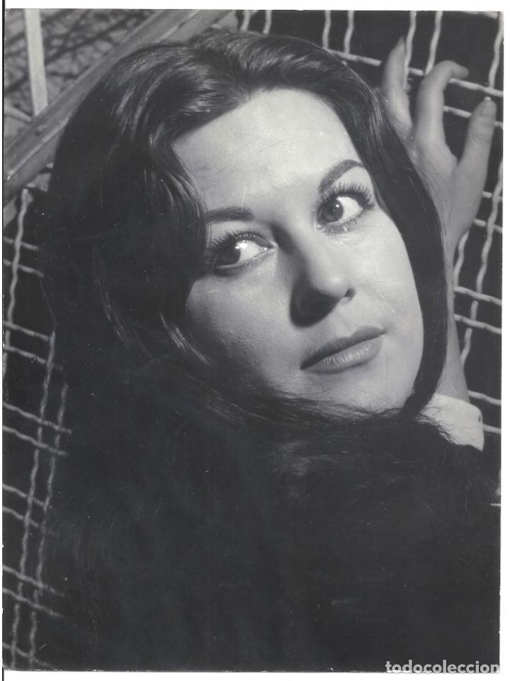 Cinema: FJC 0248 EMMA PENELLA FOTO B/N ORIGINAL ESPA&Ntilde;OLA FOTOGRAFO CARLOS
