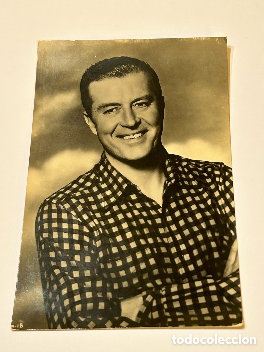 Cine: ANTIGUA POSTAL ACTOR RAY MILLAND