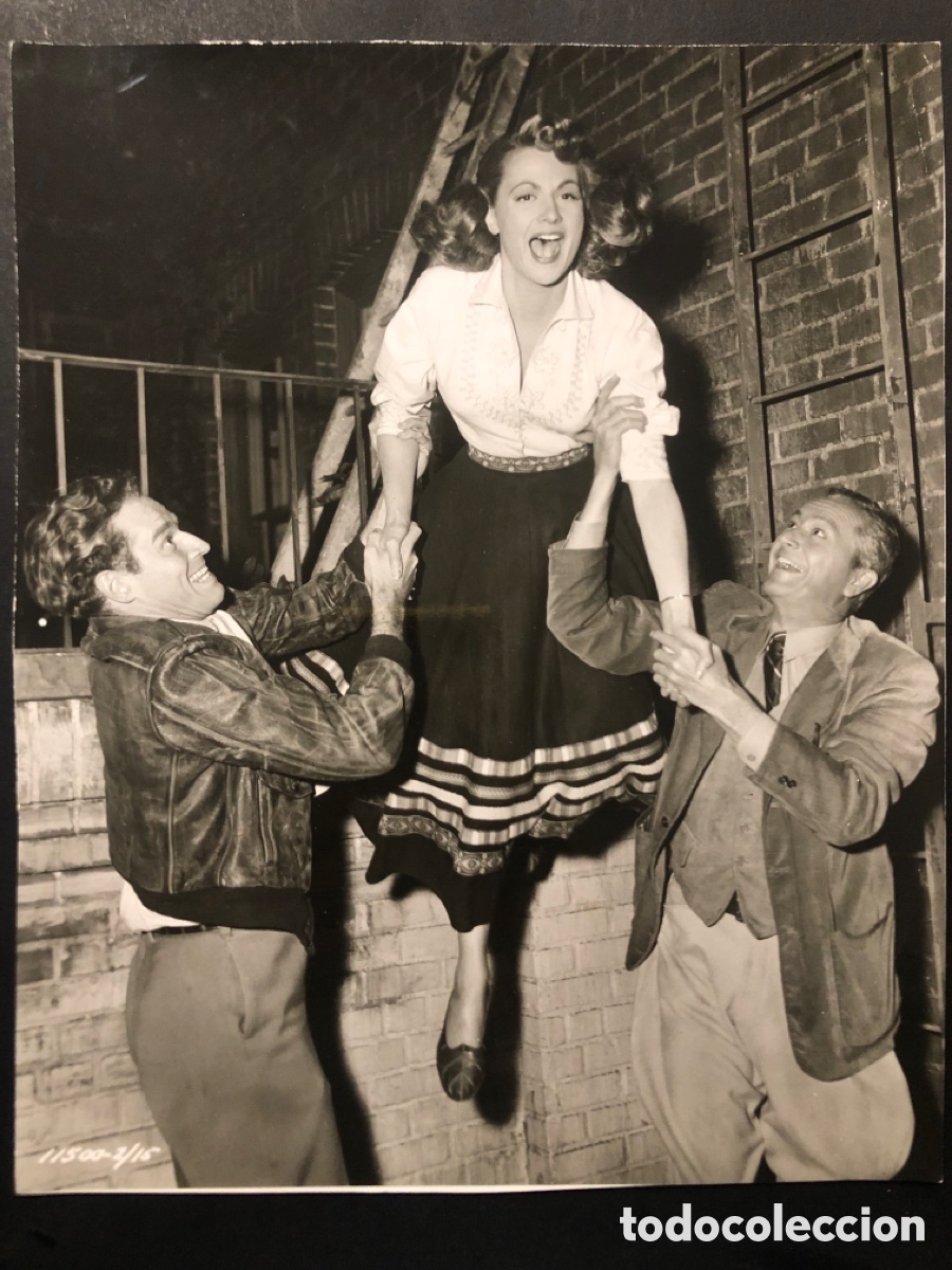 Cine: Foto original rodaje el secreto de los incas charlton heston nicole maurey y robert young