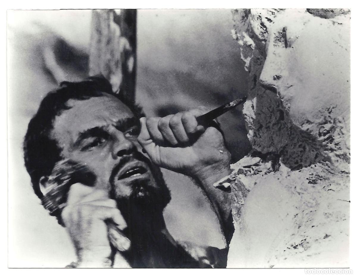 Cine: F35006 CHARLTON HESTON EL TORMENTO Y EL EXTASIS FOTO ORIGINAL B/N ESPA&Ntilde;OLA
