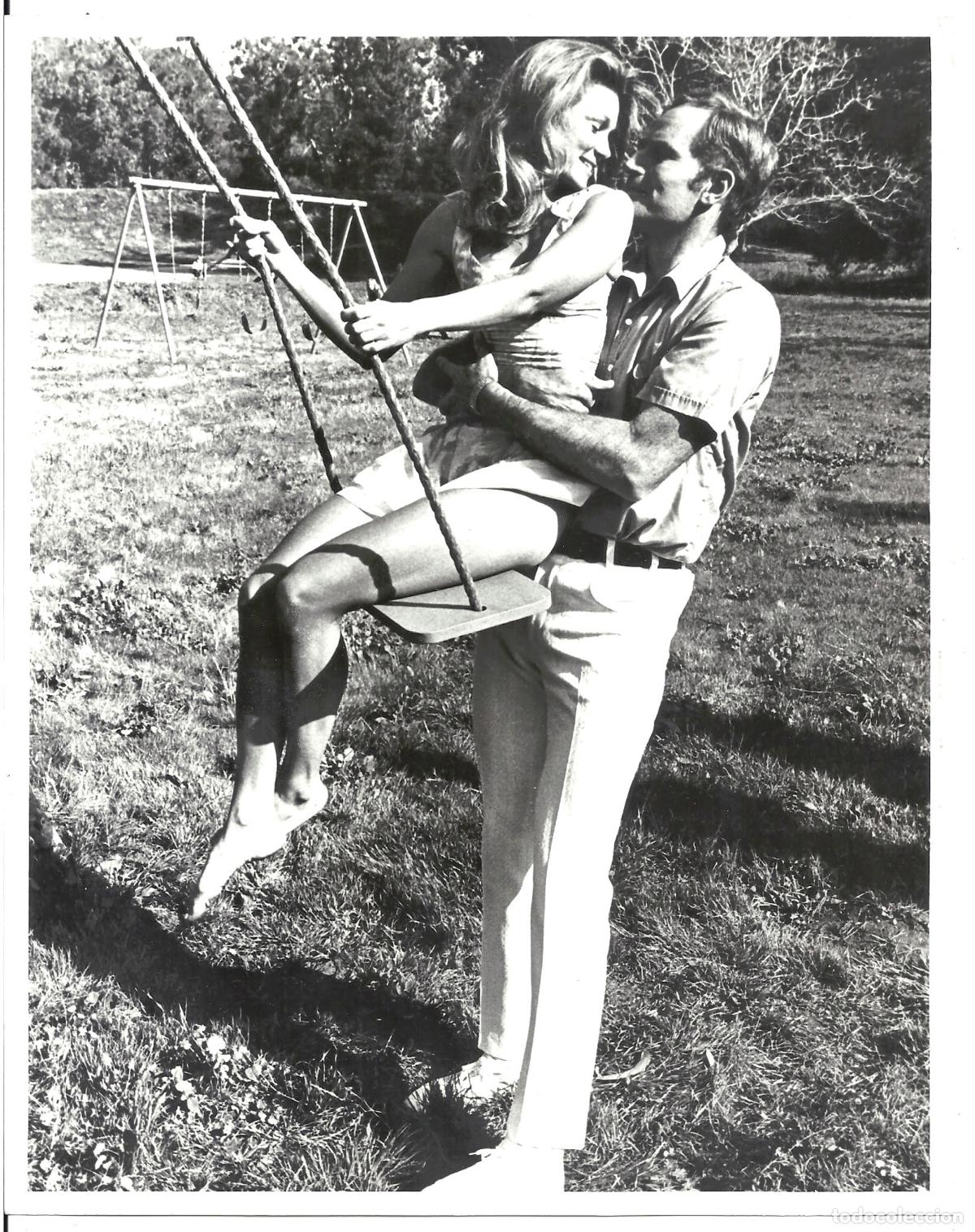 Cine: F35064 CHARLTON HESTON YVETTE MIMIEUX FOTO B/N ORIGINAL AMERICANA