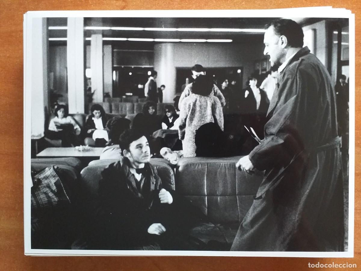 Cine: FOTOGRAF&Iacute;A PEL&Iacute;CULA CON ACTOR JESUS PUENTE - EN NEGRO
