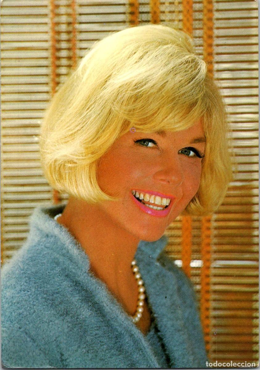 Cine: Doris Day - Ed. Oscarcolor 26 - Bergas - Postal Espa&ntilde;ola - 149x104mm