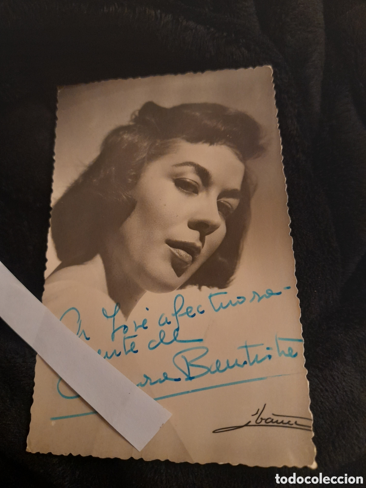 Cine: Antigua fotograf&iacute;a firmada y dedicada por la actriz Aurora Bautista, mide 13,7x8,7cm