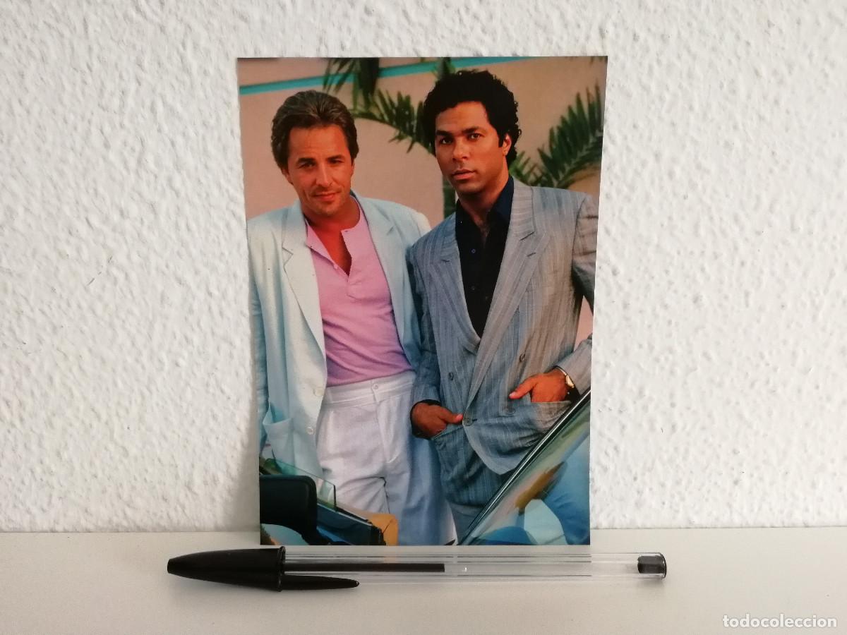Kino: TARJETA ACARTONADA -10*15- DON JOHNSON - MIAMI VICE - CORRUPCION EN MIAMI