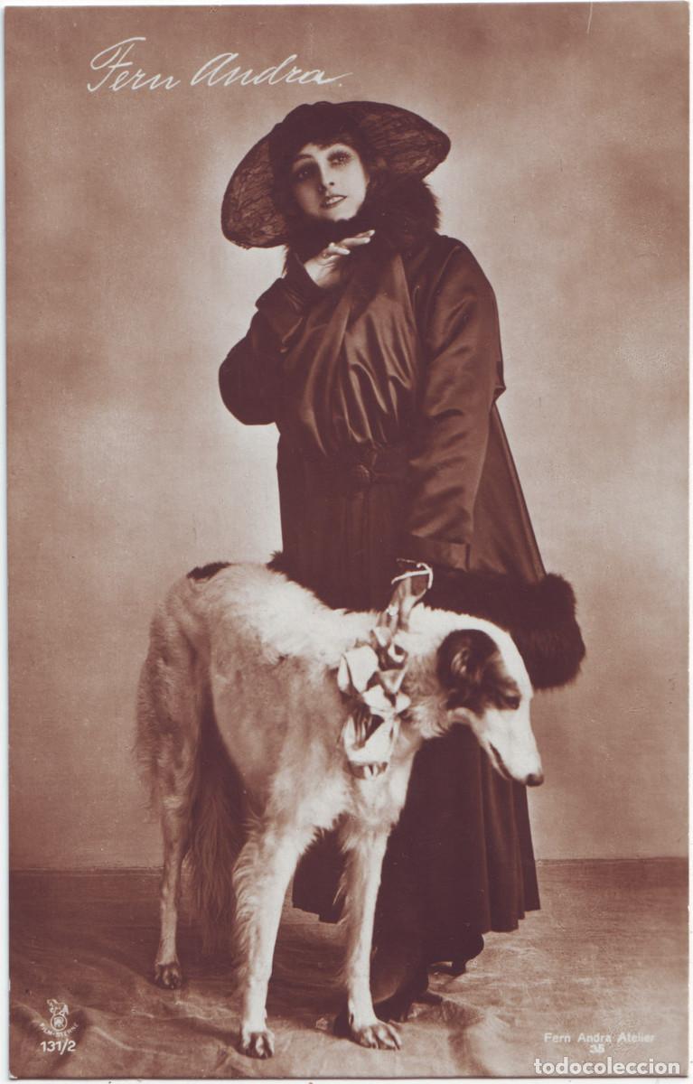 Cine: 3 Postales Fern ANDRA (perro)_Film Sterne; 131-2, 143-2, 143-4. Photo Fern Andra Atelier