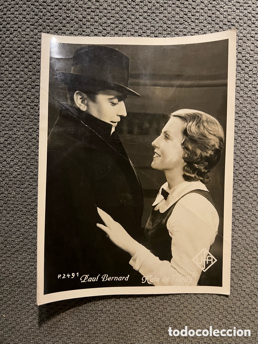 Cine: PAUL BERNARD Y KATE DE NAGY.. Fotografia original UFA.. Medidas: 12 x 18 cm.,