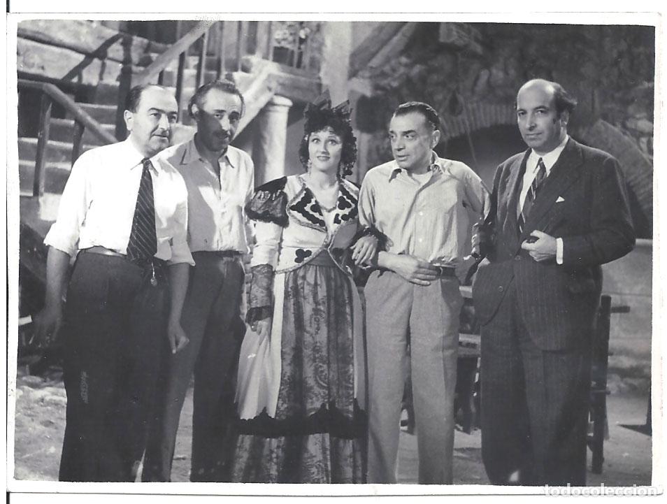 Cin&eacute;ma: FJC 0796 ESTRELLITA CASTRO FERNANDO DELGADO RICCIONI SIMONT MAJA DEL CAPOTE FOTO B/N ESP F. ORTIZ