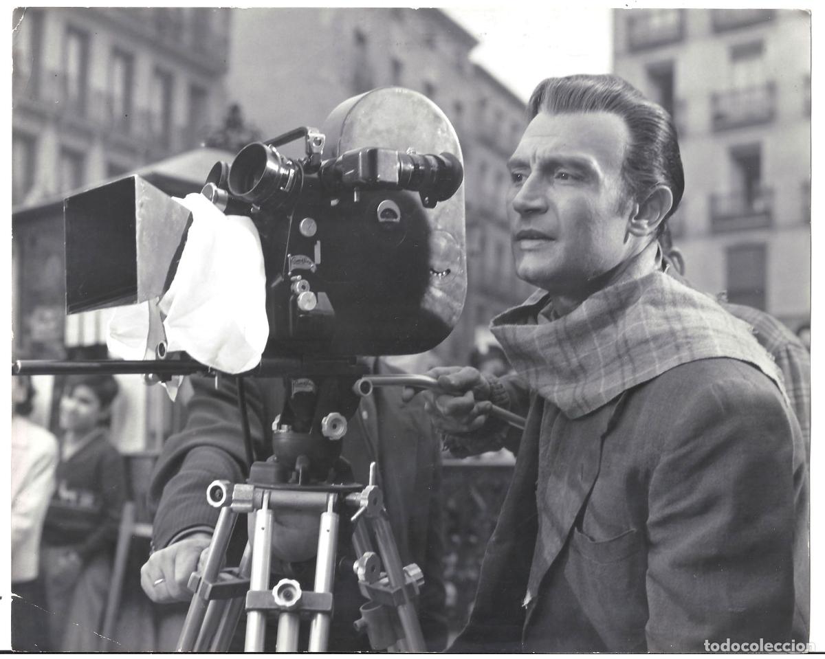 Cinema: FJC 0843 TONY LEBLANC DIRECTOR RODAJE FOTO ORIGINAL B/N ESPA&Ntilde;OLA