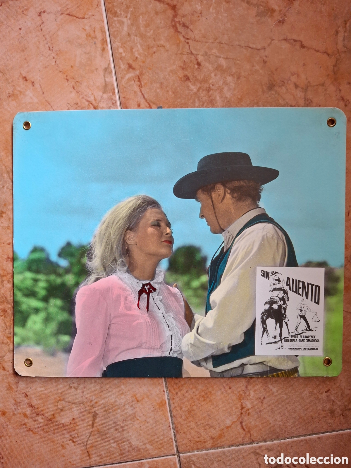 Cine: Misterio en texas y sin aliento