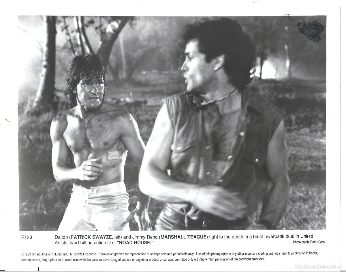 Cine: F35173 PATRICK SWAYZE MARSHALL TEAGUE DE PROFESION DURO FOTO ORIGINAL B/N AMERICANA