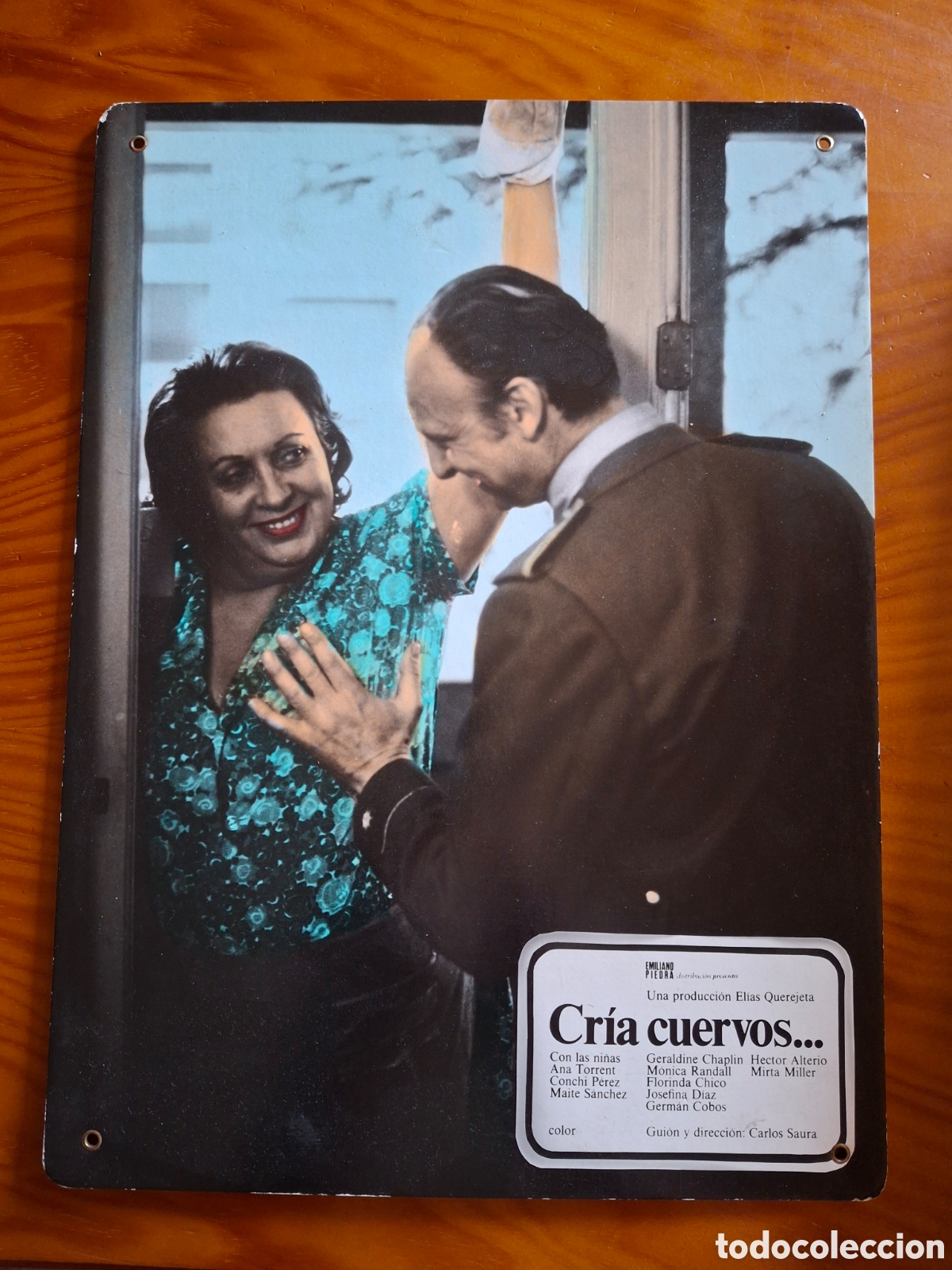 Cine: Cr&iacute;a cuervos........ - Foto 1