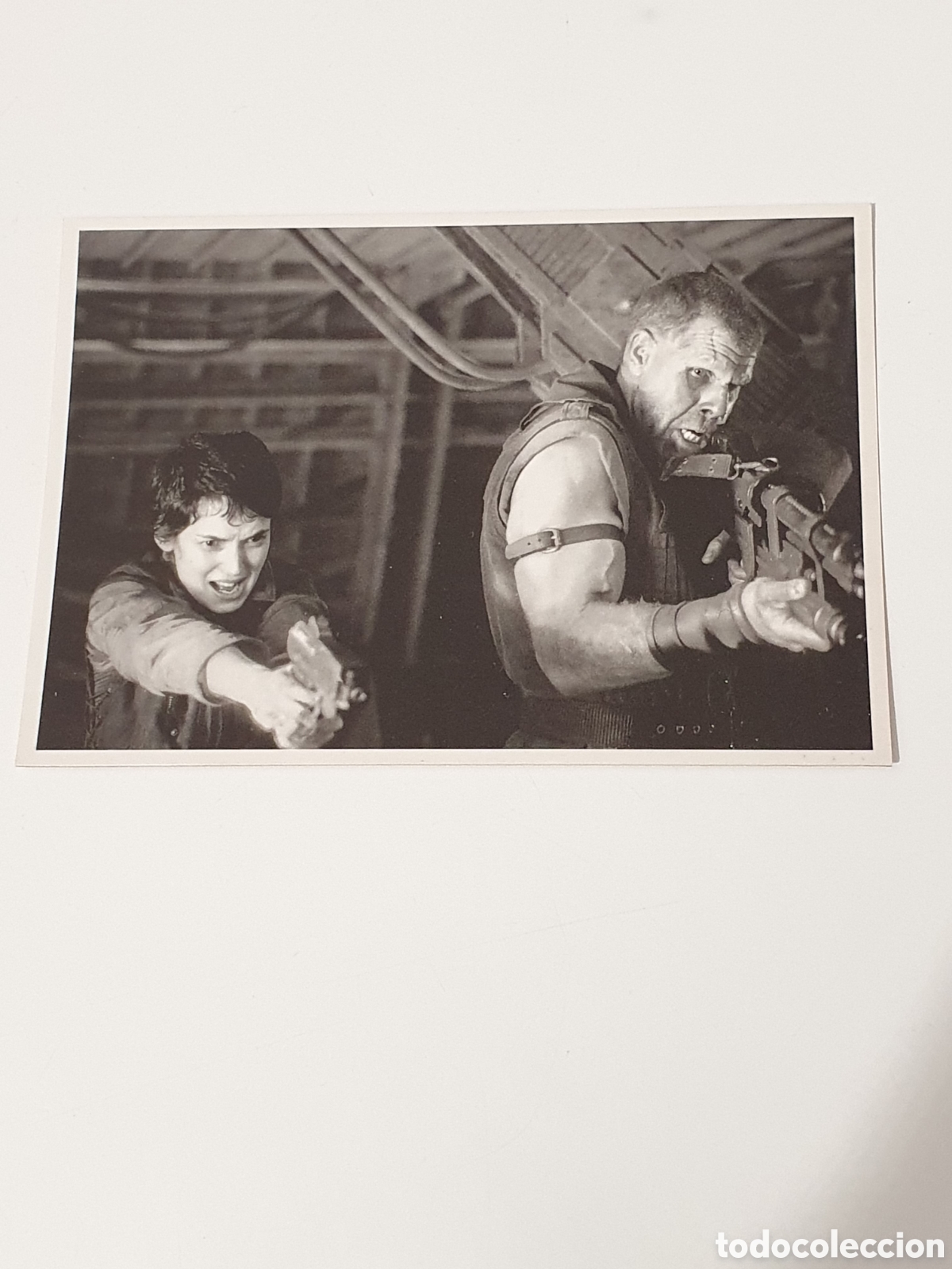 Cine: Postal-61. Alien Resurrection - 60 - Sin Circular.
