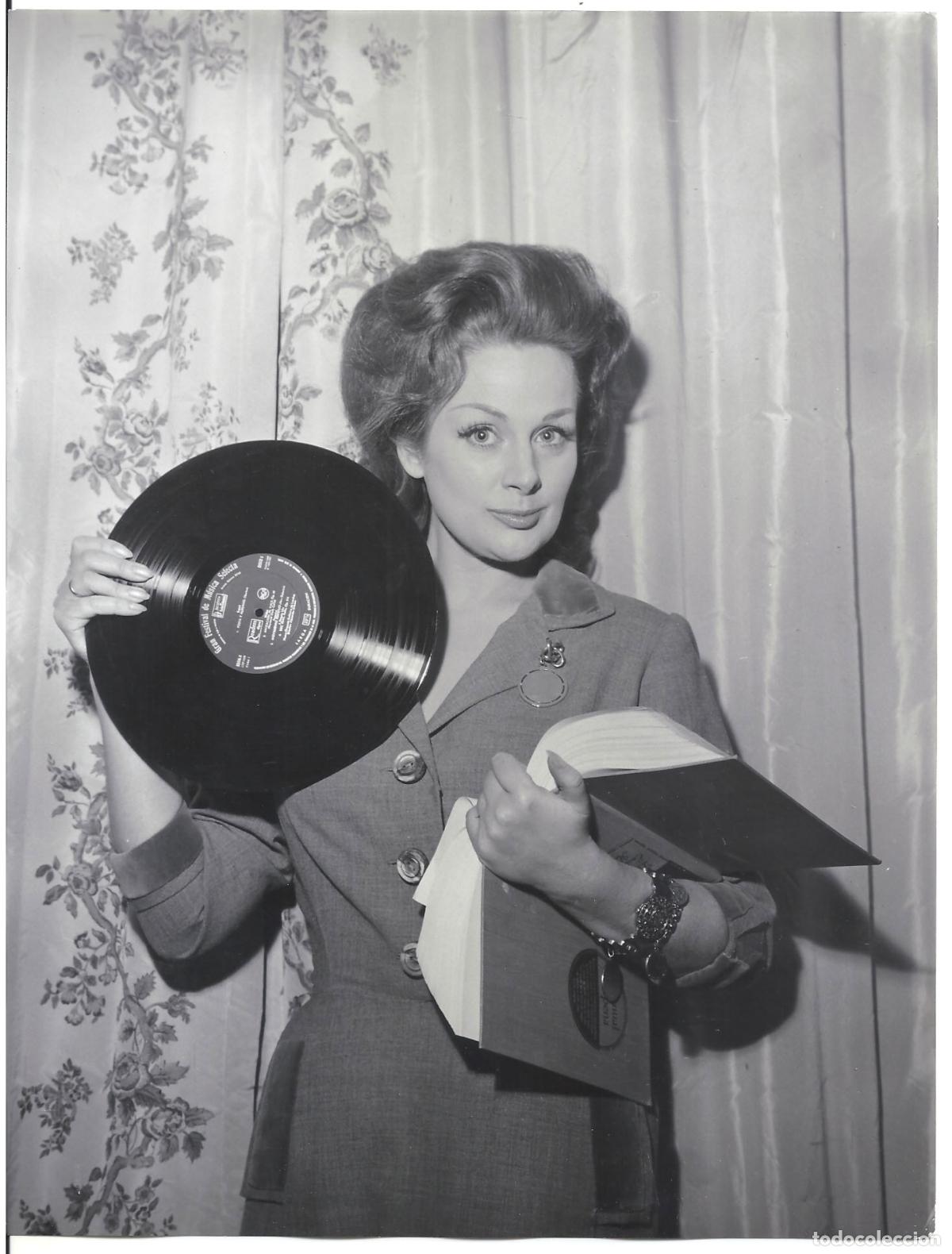 Cine: FJC 0899 YVONNE BASTIEN DISCO LP VINILO FOTO B/N ORIGINAL FOTOGRAFO WAGNER