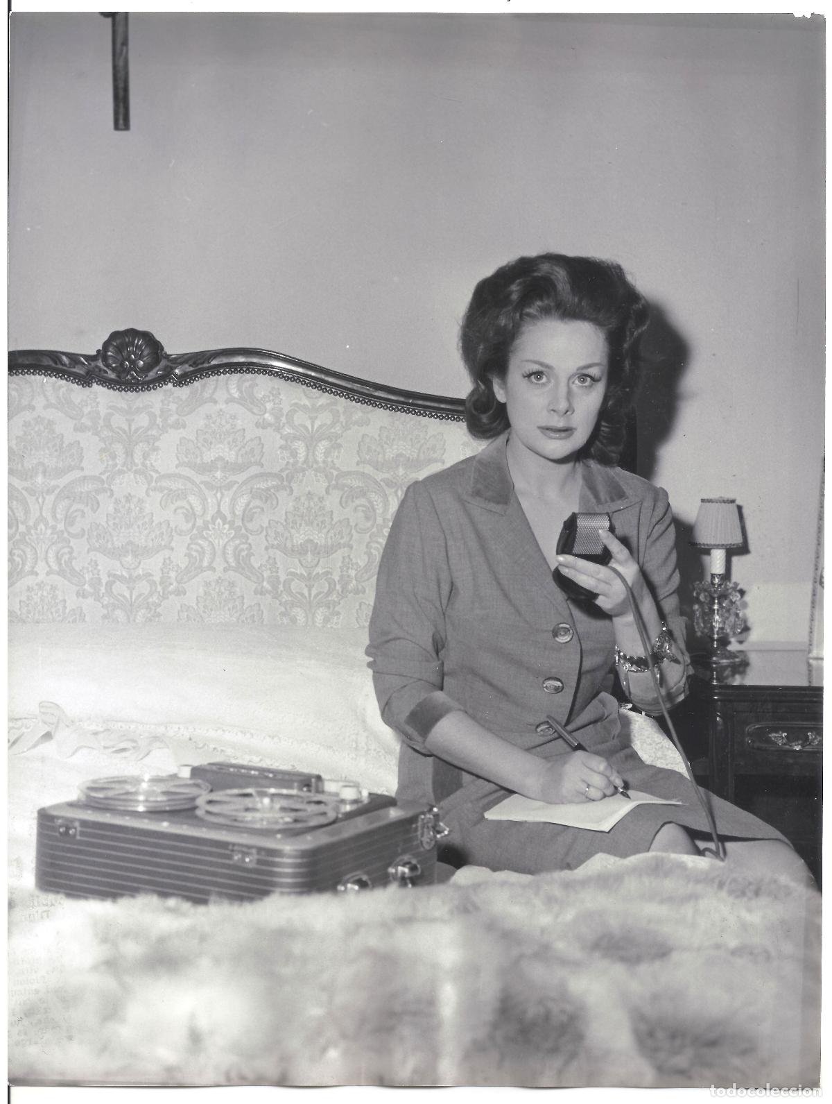 Cine: FJC 1002 YVONNE BASTIEN FOTO B/N ORIGINAL ESPA&Ntilde;OLA FOTOGRAFO WAGNER