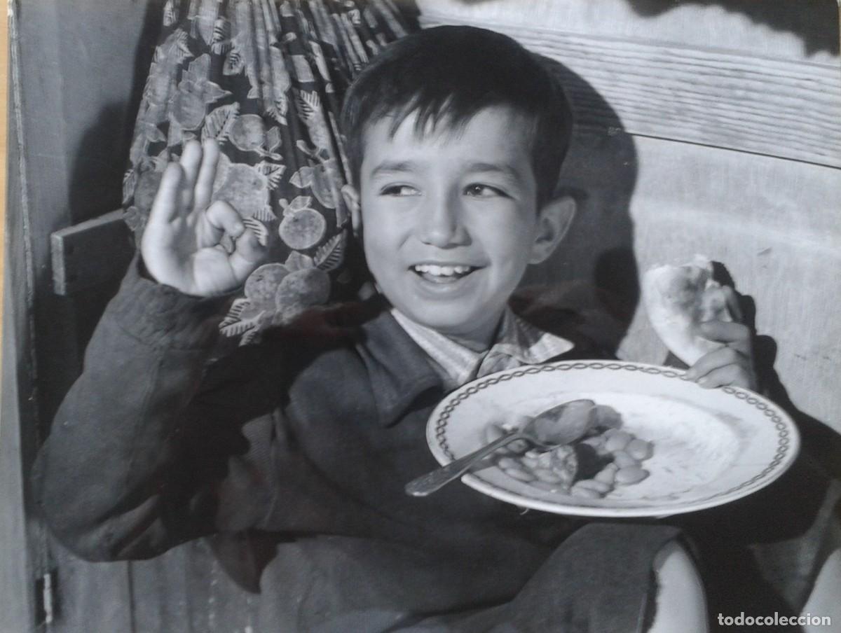 Cine: HA LLEGADO UN &Aacute;NGEL. FOTO 20X25CM. CES&Aacute;REO QUEZADAS &ldquo;PULGARCITO&rdquo;