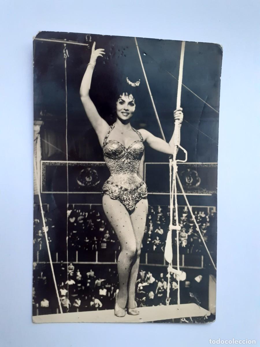 Kino: POSTAL - GINA LOLLOBRIGIDA ARCHIVO BERMEJO-TRAPECIO / S/C