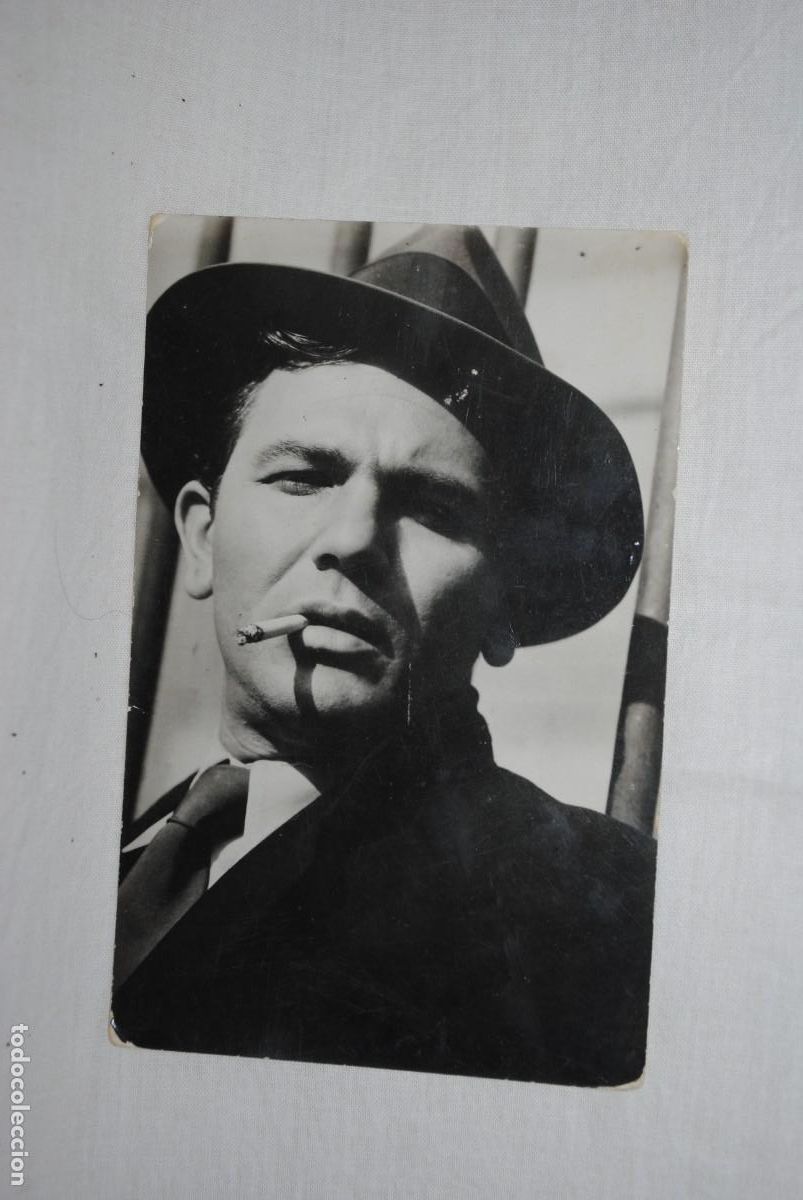 Cine: JOHN GARFIELD , DE WARNER BRON .