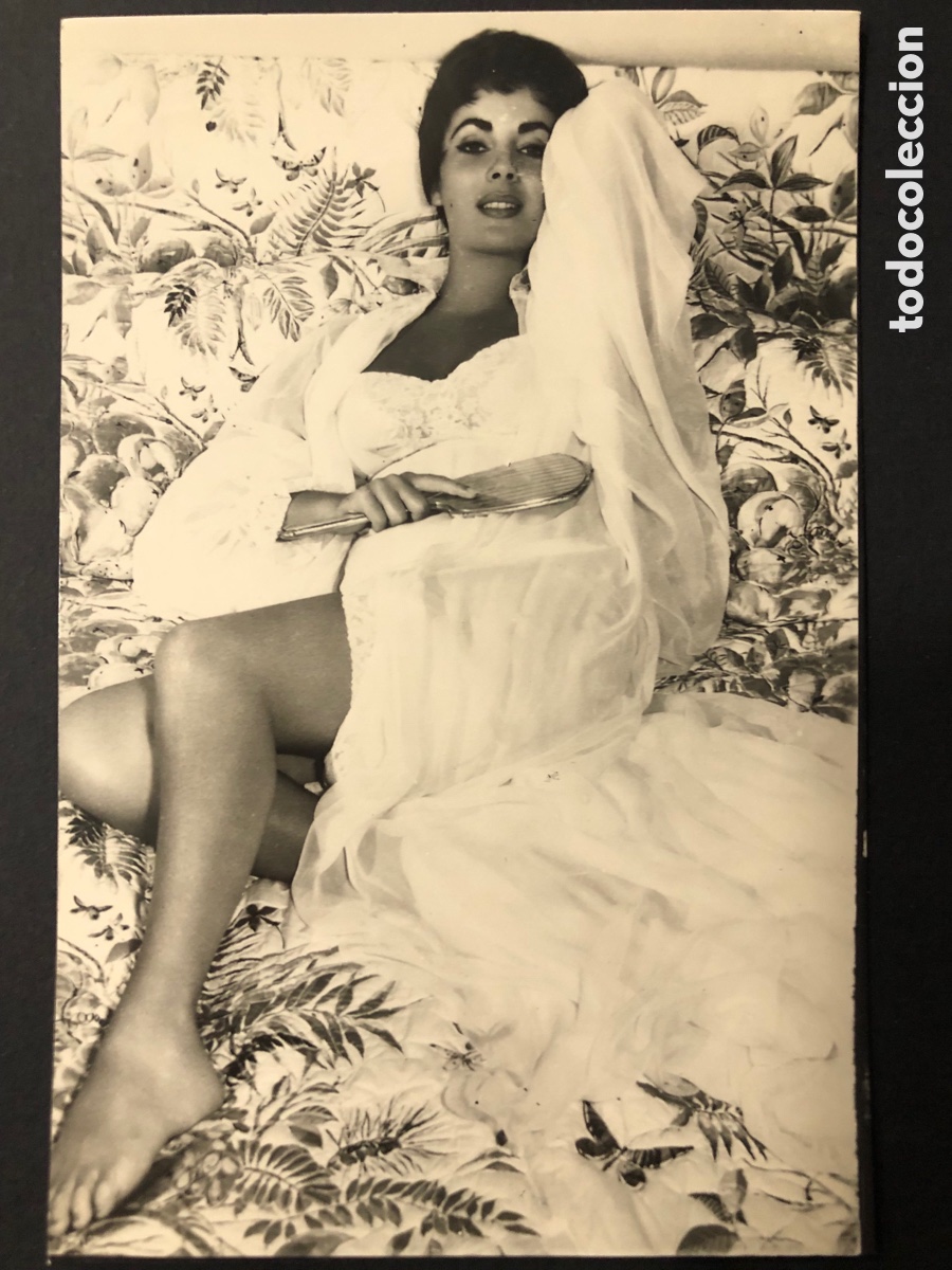 Cine: Antigua tarjeta postal de elizabeth taylor B