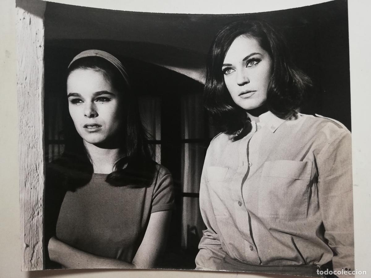 Cine: FOTOGRAFIA PELICULA UNA BELLA MA&Ntilde;ANA DE VERANO CON ANALIA GADE Y GERALDINE CHAPLIN, A&Ntilde;O 1964