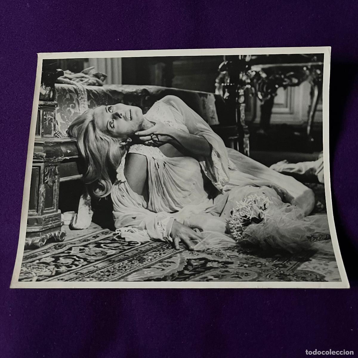 Cinema: FOTOGRAMA FOTOGRAFICO DE PELICULA. UN HACHA PARA UNA LUNA DE MIEL. CINE.