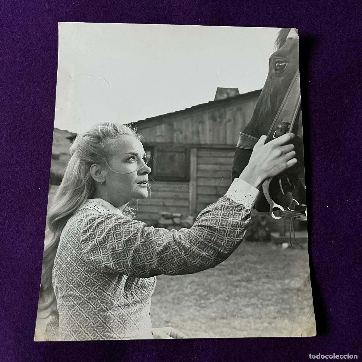 Cin&eacute;ma: FOTOGRAFIA DE ACTRIZ DE CINE. SYLVIA SYMS. PELICULA.