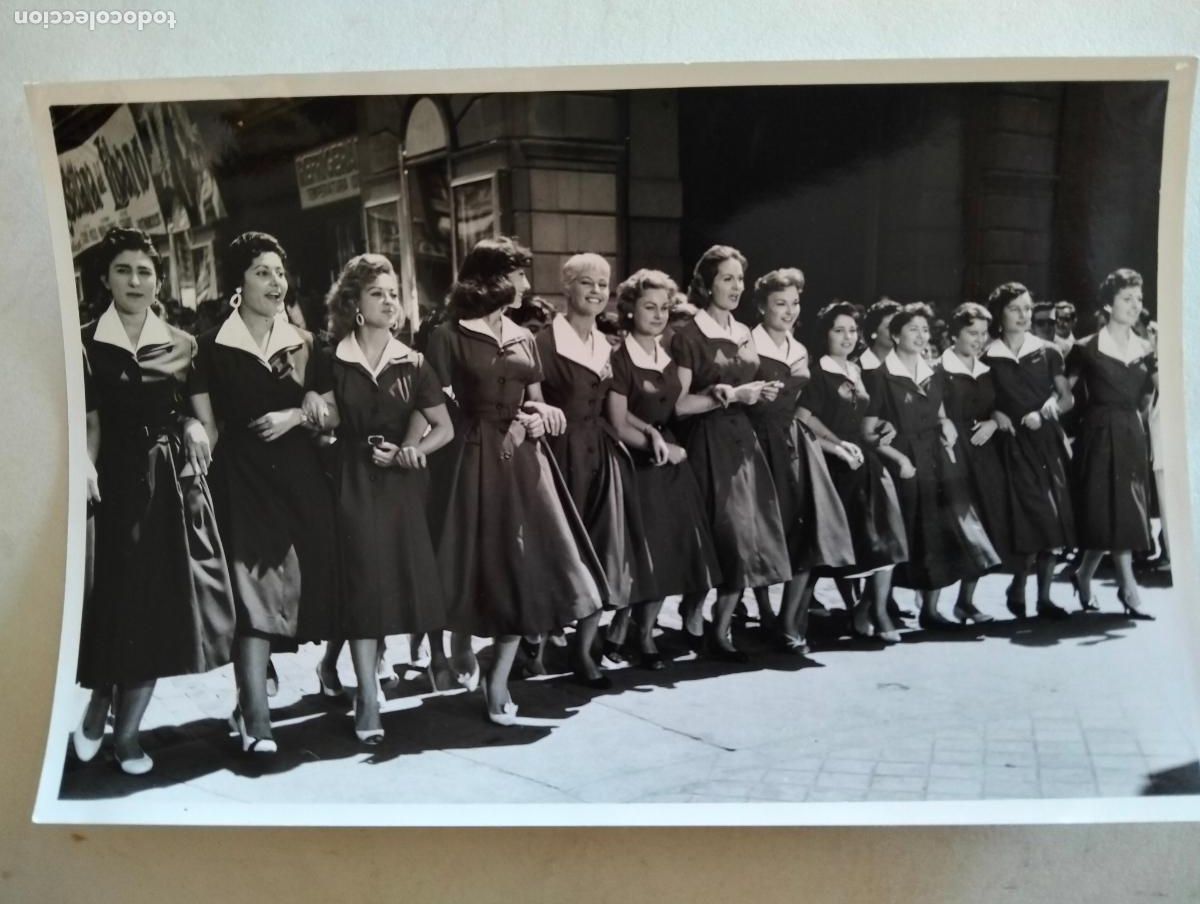 Cin&eacute;ma: FOTOGRAFIA PELICULA LAS MUCHACHAS DE AZUL, MEDIDAS 18 X 12 CM