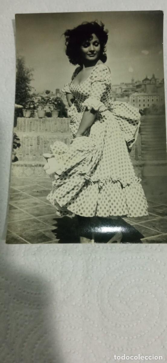 Cine: POSTAL CARMEN SEVILLA EN LA PEL&Iacute;CULA AVENTURA PARA DOS N&ordm; 6271