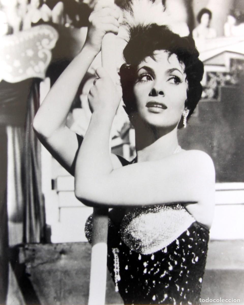 Cinema: GINA Lollobrigida - FOTO ORIGINAL B/N - 20 x 25 cm