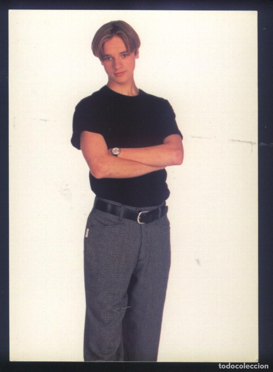 Kino: Q-11712- DEVON SAWA...