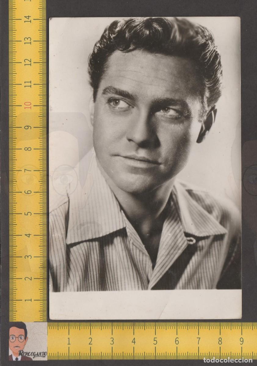 Kino: RICHARD TODD (ACTOR) - EL FAVORITO DE LA REINA N&ordm; 220 - 20TH CENTURY FOX - POSTAL ANTIGUA A&Ntilde;OS 60