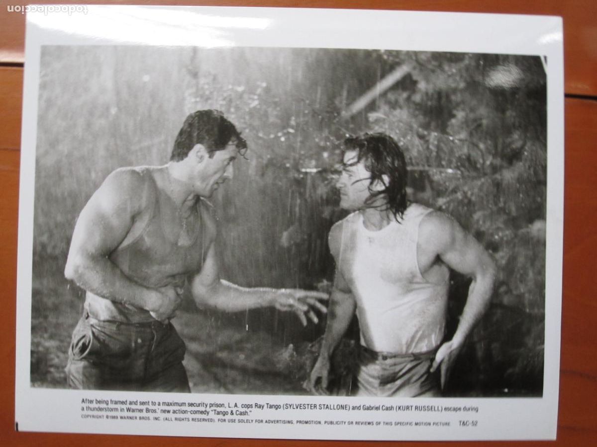 Cine: sylvester stallone - foto b/n original - tango y cash kurt russell