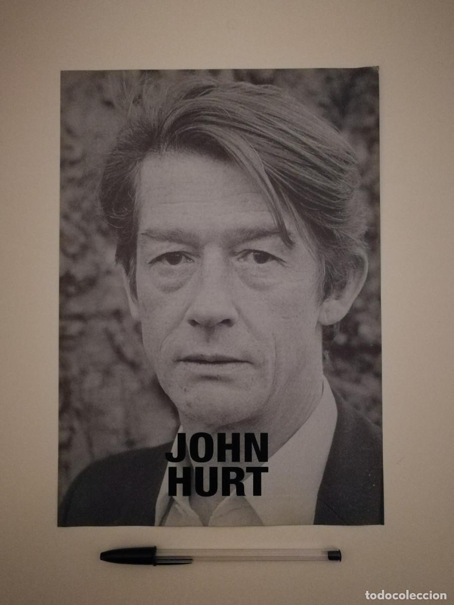 Cin&eacute;ma: LAMINA ACARTONADA -A4- JOHN HURT