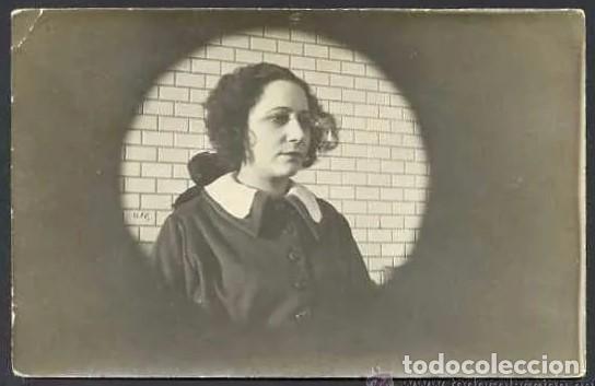 Kino: Aut&oacute;grafo *Lyda Bottini* Texto al dorso. Foto an&oacute;nima. Barcelona 1923.