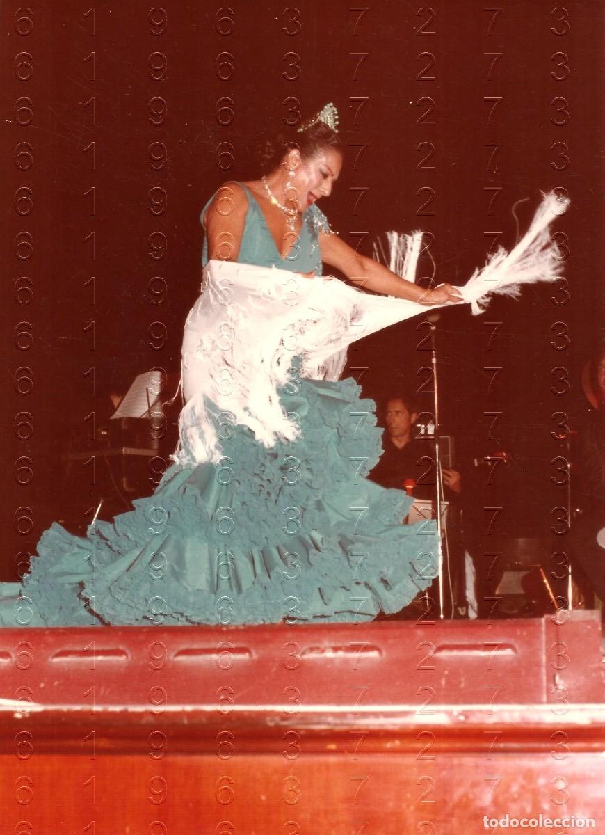 Cine: LOLA FLORES MERCEDES VECINO ARCHIVO PEPE VAQUERO MARIDO FOTOGRAFIA UNICA 23X17 LM52