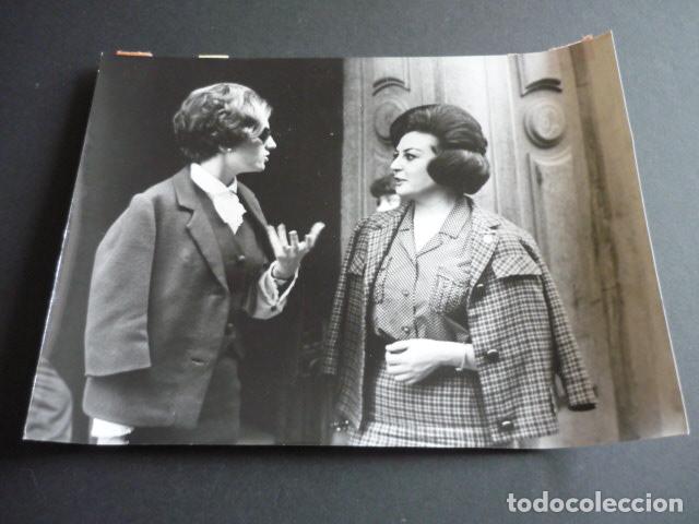 Cin&eacute;ma: LOLITA SEVILLA ACTRIZ CON ENCARNITA MOLINA ANTIGUA FOTOGRAFIA 18 X 24 CM