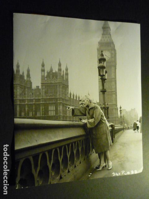 Kino: MYLENE DEMONGEOT ACTRIZ ANTIGUA FOTOGRAFIA 18 X 24 CM