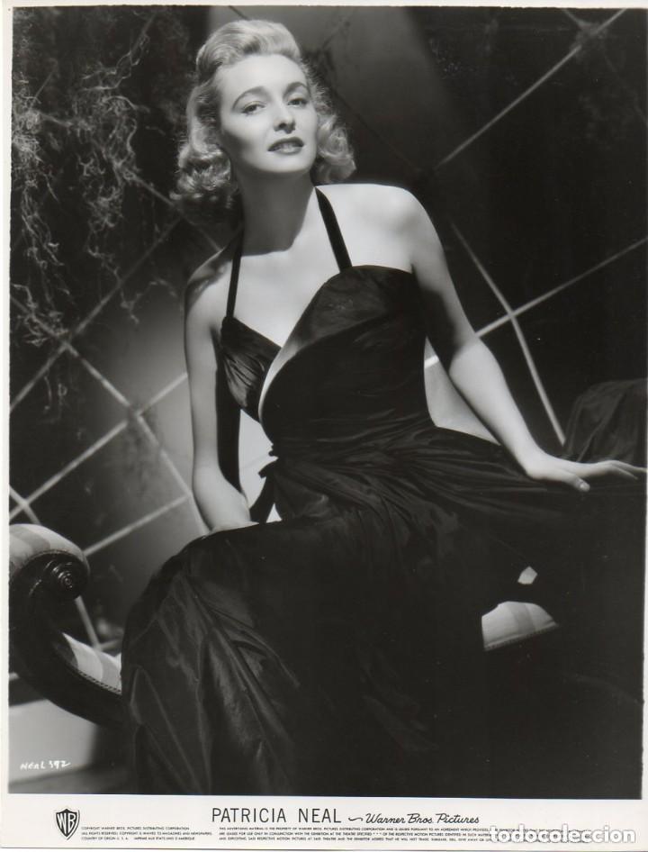 Cine: Fotograf&iacute;a Original Patricia Neal Warner Bros Pictures Distributing Corporation