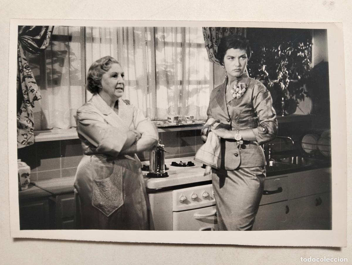 Cin&eacute;ma: ANTIGUA FOTOGRAFIA PELICULA, SOMOS TODOS INQUILINOS CON ANALIA GADE Y INES FERNANDEZ