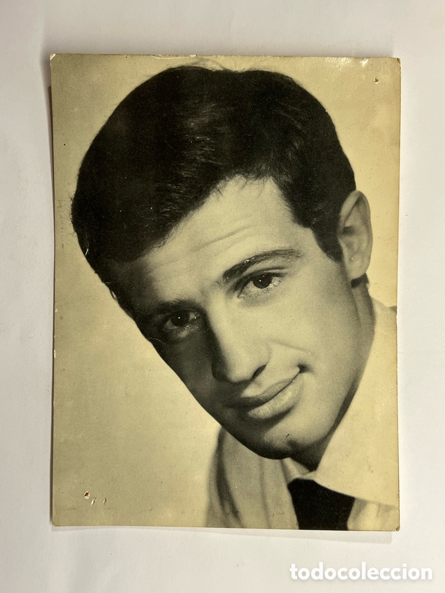 Cin&eacute;ma: JEAN- PAUL BELMONDO Foto: COLUMBIA. FOTO - FICHA OBSEQUIO DE &rdquo;ROMANTICA&rdquo;