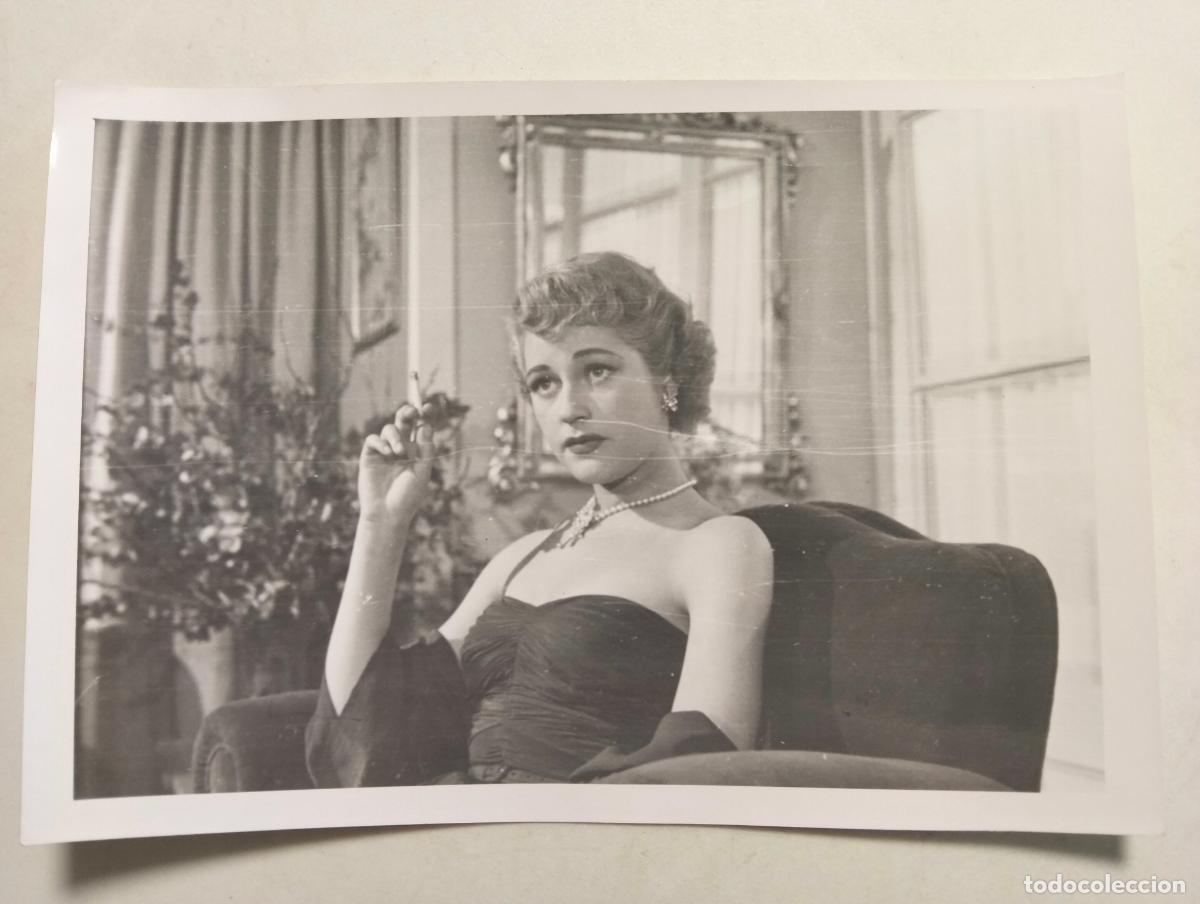 Cine: FOTOGRAFIA ESCENA DE LA PELICULA LA SERPIENTE DE CASCABEL CON ANALIA GADE, MEDIDAS 18 X 12 CM