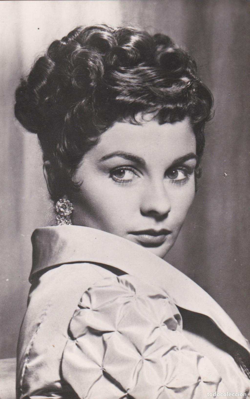 Kino: POSTAL - JEAN SIMMONS - PROTAGONISTA DE LA PEL&Iacute;CULA: PASOS EN LA NIEBLA